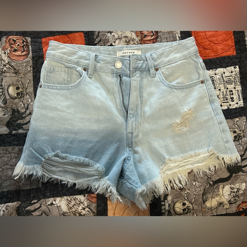 PacSun Light Wash Frayed Denim Shorts